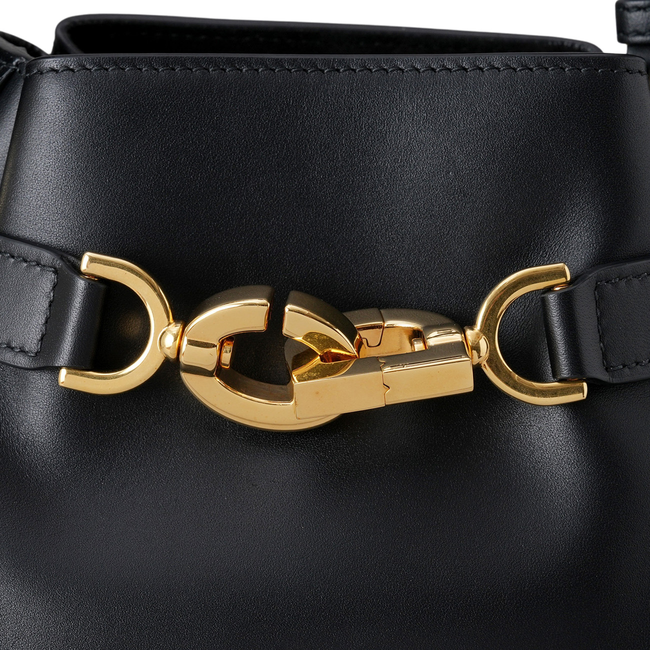 CHRISTIAN DIOR(USED)디올올 쎄 디올 미디움 버킷백
